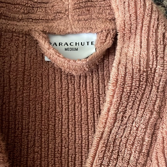 Women's Parachute robe - Picture 2 of 2